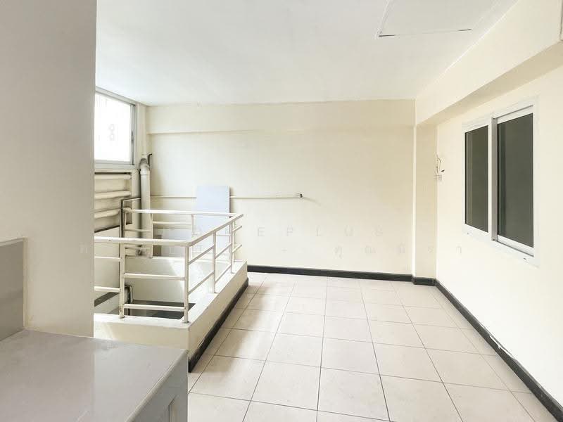 ทาวน์โฮม 2 ชั้น ซอยสำโรงเหนือ 21 (ซอยสัมพันธ์ 2) ถนนสุขุมวิท 113, สมุทรปราการ, สำโรงเหนือ, เมืองสมุทรปราการ, สมุทรปราการ, 184 ตร.ม., ทาวน์เฮ้าส์ ขาย, โดย HOMEPLUS REALTY - คุณมิรา, 500547223 - DDproperty.com