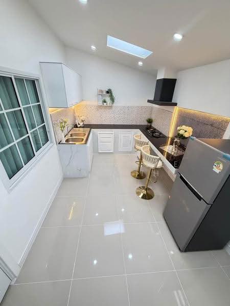 Raviporn Place, Chon Buri (Pattaya), Nong Pru, Bang Lamung (Pattaya), Chon Buri (Pattaya), 2 Bedrooms, 117 sqm, Townhouse For Sale, by Pukkawadee Thapmathi, 500547248 - DDproperty.com