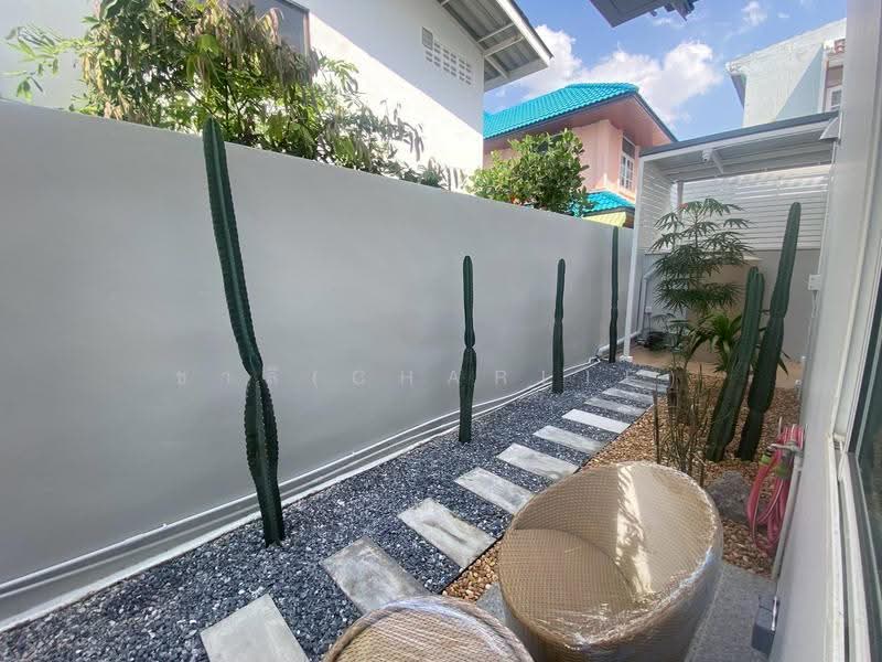 ให้เช่าบ้านแฝดอ่อนนุช 40, กรุงเทพ, สวนหลวง, กรุงเทพ, 130 ตร.ม., บ้านแฝด ให้เช่า, โดย ชาลี(Charlie), 500547252 - DDproperty.com