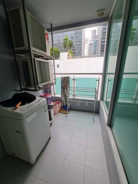Sukhumvit Living Town, Bangkok, 299 Sukhumvit 21 Road, Khlongtoei Nua, Watthana, Bangkok, 1 Bedroom, 57 sqm, Condo For Sale, by Sannop Phongpraphan, 500547314 - DDproperty.com