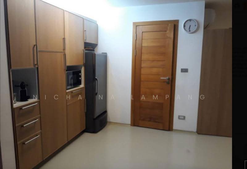 Asoke Towers : อโศก ทาวเวอร์, กรุงเทพ, ถนนสุขุมวิท 21, คลองเตยเหนือ, วัฒนา, กรุงเทพ, 253 ตร.ม., คอนโด ขาย, โดย Nicha Na Lampang, 500547345 - DDproperty.com