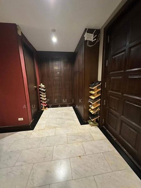 River House Condominium, Bangkok, 764 Lat Ya Road, Khlong San, Bangkok, 3 Bedrooms, 200 sqm, Condo For Sale, by Pemika Aukkaraleekul, 500547408 - DDproperty.com