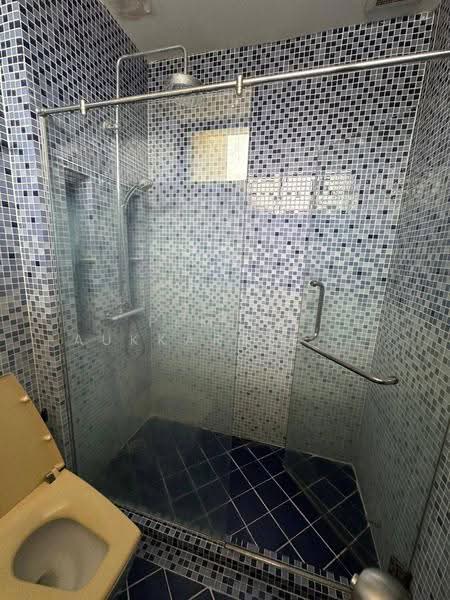 River House Condominium, Bangkok, 764 Lat Ya Road, Khlong San, Bangkok, 3 Bedrooms, 200 sqm, Condo For Sale, by Pemika Aukkaraleekul, 500547408 - DDproperty.com