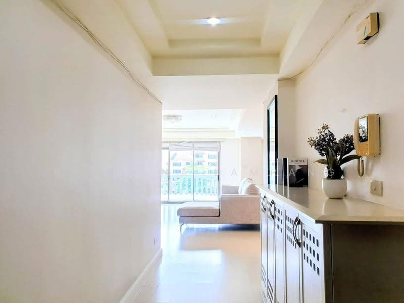 Royal Castle Sukhumvit : รอยัล คาสเซอร์ สุขุมวิท, กรุงเทพ, 30 ซอยสุขุมวิท 39, คลองเตยเหนือ, วัฒนา, กรุงเทพ, 164 ตร.ม., คอนโด ขาย, โดย Nicha Na Lampang, 500547419 - DDproperty.com