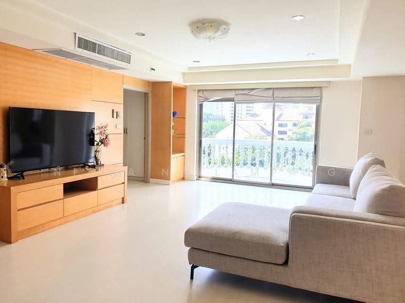 Royal Castle Sukhumvit, Bangkok, 30 Soi Sukhumvit 39, Khlongtoei Nua, Watthana, Bangkok, 3 Bedrooms, 164 sqm, Condo For Sale, by Nicha Na Lampang, 500547419 - DDproperty.com