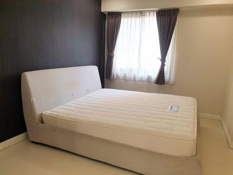 Royal Castle Sukhumvit, Bangkok, 30 Soi Sukhumvit 39, Khlongtoei Nua, Watthana, Bangkok, 3 Bedrooms, 164 sqm, Condo For Sale, by Nicha Na Lampang, 500547419 - DDproperty.com