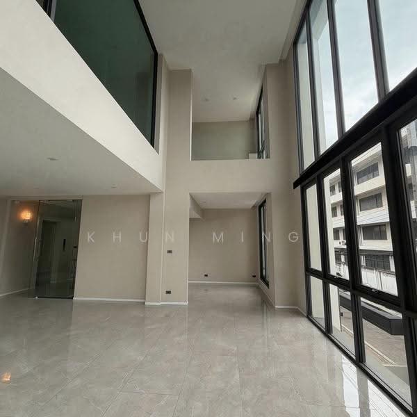 MYST Onnut-Srinakarin, Bangkok, On Nut 64 Alley, Suan Luang, Bangkok, , 400 sqm, Office Space For Sale, by Khun Ming, 500547526 - DDproperty.com