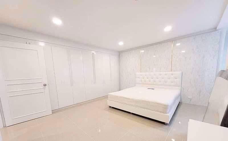 President Park Sukhumvit 24, Bangkok, 99 Sukhumvit 24 Alley, Khlongtoei Nua, Watthana, Bangkok, 3 Bedrooms, 223 sqm, Condo For Sale, by Nicha Na Lampang, 500547555 - DDproperty.com