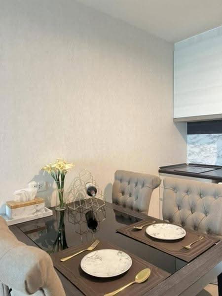 Life Ratchadapisek, Bangkok, 279 Ratchadapisaek Road, Huai Khwang, Bangkok, 2 Bedrooms, 56 sqm, Condo For Sale, by Nicha Na Lampang, 500547569 - DDproperty.com