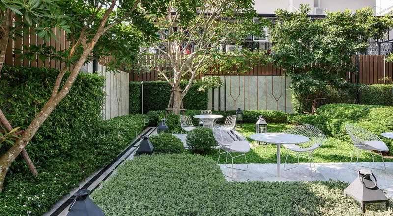 Notting Hill The Exclusive Charoen Krung, Bangkok, 77 Charoen Krung 93 Alley, Wat Prayakrai, Bang Kho Laem, Bangkok, 2 Bedrooms, 42 sqm, Condo For Sale, by Pemika Aukkaraleekul, 500547586 - DDproperty.com