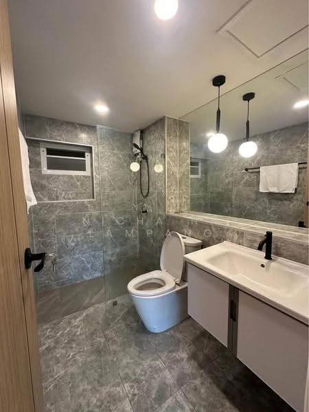 Thonglor Tower, Bangkok, Soi Thonglor, Sukhumvit 55 Road, Khlongtoei Nua, Watthana, Bangkok, 2 Bedrooms, 50 sqm, Condo For Sale, by Nicha Na Lampang, 500547621 - DDproperty.com