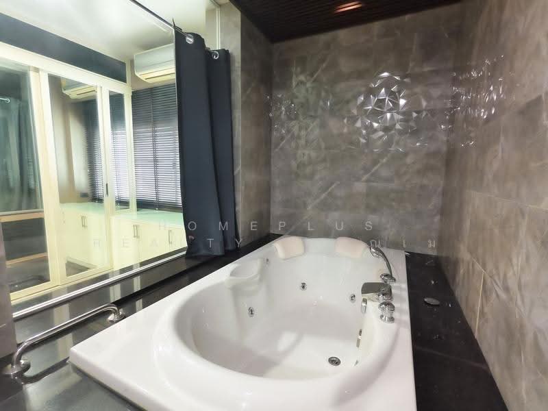 Home Office for Sale – B Square Rama 9–Mengjai, Bangkok, Wang Thonglang, Bangkok, , 450 sqm, Shophouse For Sale, by HOMEPLUS REALTY - คุณเม, 500547623 - DDproperty.com