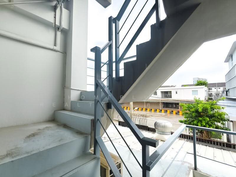 Home Office for Sale – B Square Rama 9–Mengjai, Bangkok, Wang Thonglang, Bangkok, , 450 sqm, Shophouse For Sale, by HOMEPLUS REALTY - คุณเม, 500547623 - DDproperty.com