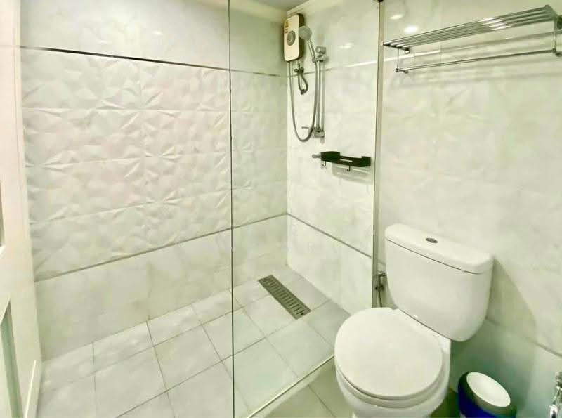 Jomtien Complex Condotel, Chon Buri (Pattaya), 414 Thappraya Road, Nong Pru, Bang Lamung (Pattaya), Chon Buri (Pattaya), 1 Bedroom, 67 sqm, Condo For Sale, by Supitsara Sangarun, 500547630 - DDproperty.com