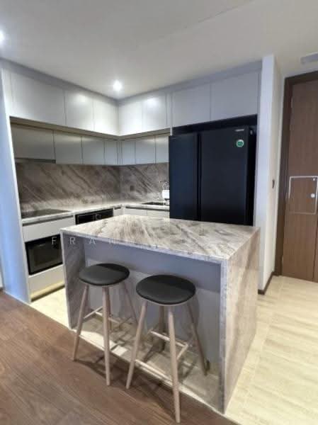 Via 61, Bangkok, Khlong Tan Nua, Watthana, Bangkok, 2 Bedrooms, 101 sqm, Condo For Rent, by Knight Frank Chartered (Thailand) Co.,Ltd, 500547696 - DDproperty.com