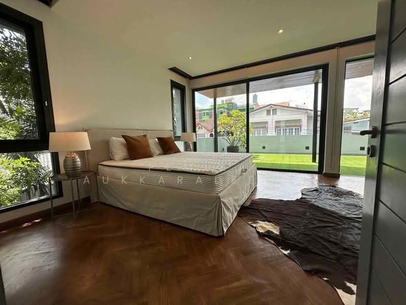 4-BR House, Bangkok, Khlong Tan Nua, Watthana, Bangkok, 4 Bedrooms, 430 sqm, Single Detached House For Sale, by Pemika Aukkaraleekul, 500547697 - DDproperty.com