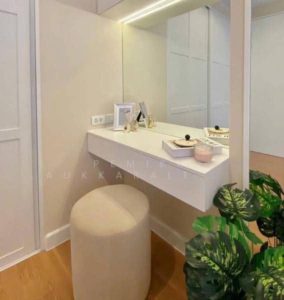 The Parkland Grand Asoke-Phetchaburi, Bangkok, 1811 Phetchaburi Rd, Bang Kapi, Huai Khwang, Bangkok, 1 Bedroom, 37 sqm, Condo For Sale, by Pemika Aukkaraleekul, 500547825 - DDproperty.com