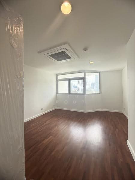 La Cascade, Bangkok, Eakamai, Khlong Tan Nua, Watthana, Bangkok, 4 Bedrooms, 362 sqm, Condo For Rent, by The Luxe Group, 500547911 - DDproperty.com