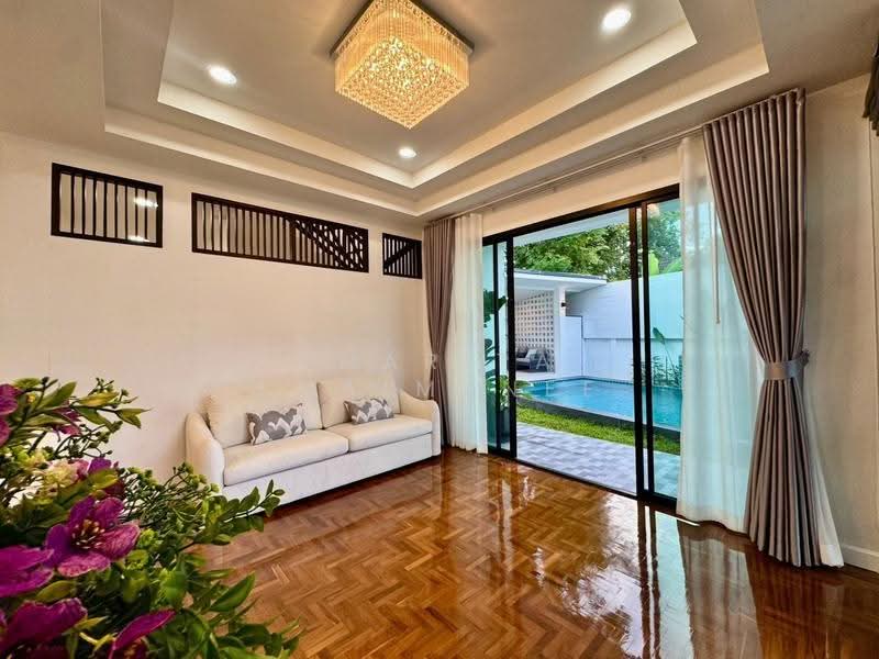 Pool Villa House, Chiang Mai, Mae Hia, Muang Chiang Mai, Chiang Mai, 5 Bedrooms, 330 sqm, Villa For Sale, by Pharita Chaimanee, 500547929 - DDproperty.com