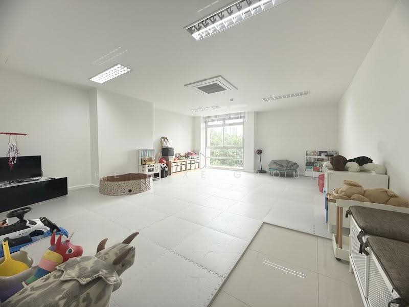 La Cascade, Bangkok, Eakamai, Khlong Tan Nua, Watthana, Bangkok, 4 Bedrooms, 300 sqm, Condo For Rent, by The Luxe Group, 500547932 - DDproperty.com