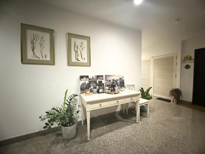 La Cascade, Bangkok, Eakamai, Khlong Tan Nua, Watthana, Bangkok, 4 Bedrooms, 300 sqm, Condo For Rent, by The Luxe Group, 500547932 - DDproperty.com