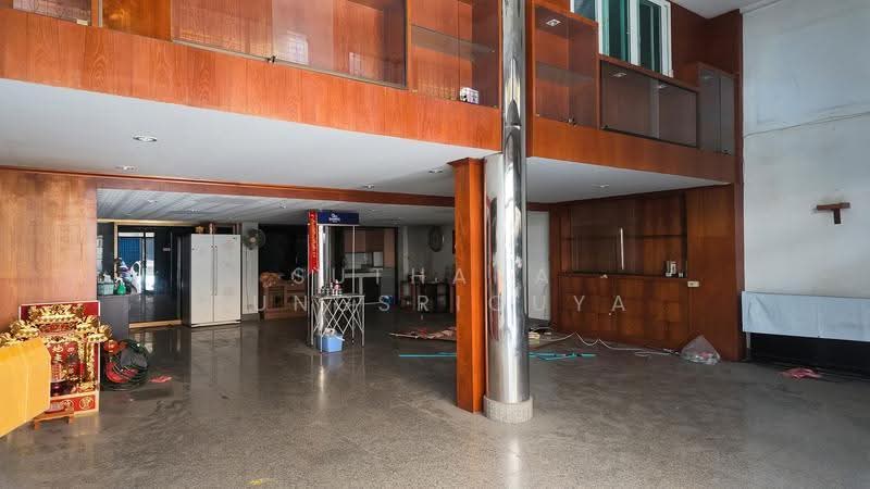 A 4-storey corner commercial building comprising 2 connected units, Bangkok, พระราม 3 ซอย 52, Chong Nonsi, Yan Nawa, Bangkok, , 528 sqm, Shophouse For Rent, by Suthana Tungsriouya, 500547953 - DDproperty.com