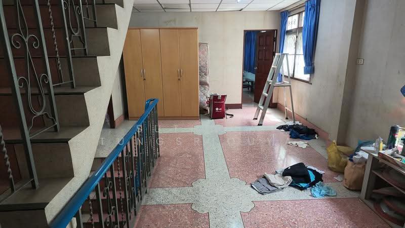 A 4-storey corner commercial building comprising 2 connected units, Bangkok, พระราม 3 ซอย 52, Chong Nonsi, Yan Nawa, Bangkok, , 528 sqm, Shophouse For Rent, by Suthana Tungsriouya, 500547953 - DDproperty.com