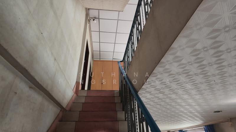 A 4-storey corner commercial building comprising 2 connected units, Bangkok, พระราม 3 ซอย 52, Chong Nonsi, Yan Nawa, Bangkok, , 528 sqm, Shophouse For Rent, by Suthana Tungsriouya, 500547953 - DDproperty.com