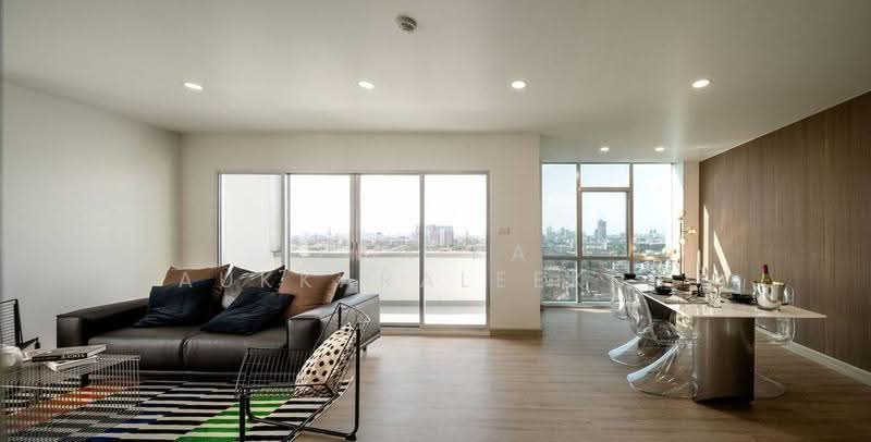 Sarin Place, Bangkok, Ratchadaphisek, Lat Yao, Chatuchak, Bangkok, 2 Bedrooms, 110 sqm, Condo For Sale, by Pemika Aukkaraleekul, 500547957 - DDproperty.com