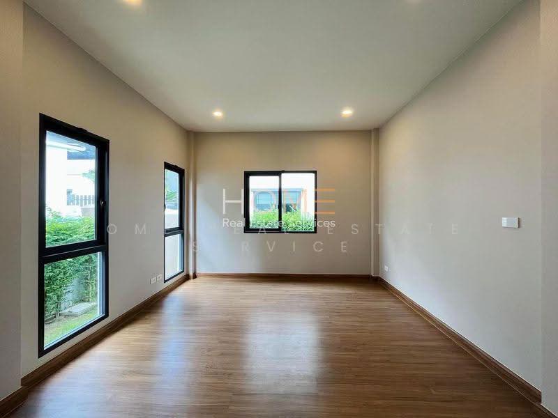 The City Sukhumvit-Onnut, Bangkok, 588/2 Soi On Nut 70/1, Prawet, Bangkok, 4 Bedrooms, 252 sqm, Single Detached House For Rent, by HOME Real Estate Service, 500547986 - DDproperty.com