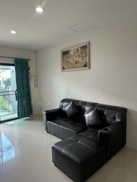 ทาวน์โฮมให้เช่า 2 นอน ฉลอง ภูเก็ต 25K ใกล้ Villa Market และ HomePro, ภูเก็ต, ฉลอง, เมืองภูเก็ต, ภูเก็ต, 100 ตร.ม., บ้านเดี่ยว ให้เช่า, โดย Fazwaz (Thailand) Co., Ltd., 500547990 - DDproperty.com