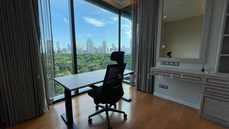 Sindhorn Tonson, Bangkok, 89 Soi Tonson Sarasin Road, Lumphini, Pathum Wan, Bangkok, 2 Bedrooms, 106 sqm, Condo For Rent, by Jurarat Srichat, 500548006 - DDproperty.com