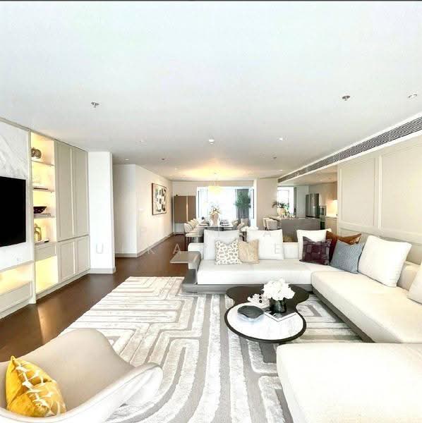 Canvas 39 The Residence, Bangkok, 116 Soi Phromchit, Sukhumvit Road, Khlong Tan Nua, Watthana, Bangkok, 3 Bedrooms, 228 sqm, Condo For Sale, by Pemika Aukkaraleekul, 500548012 - DDproperty.com