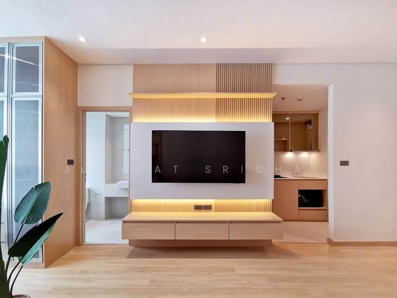 Le Luk Condominium, Bangkok, 1599 291 Sukhumvit Rd, Phra Kanong Nua, Watthana, Bangkok, 1 Bedroom, 39 sqm, Condo For Sale, by Jurarat Srichat, 500548079 - DDproperty.com
