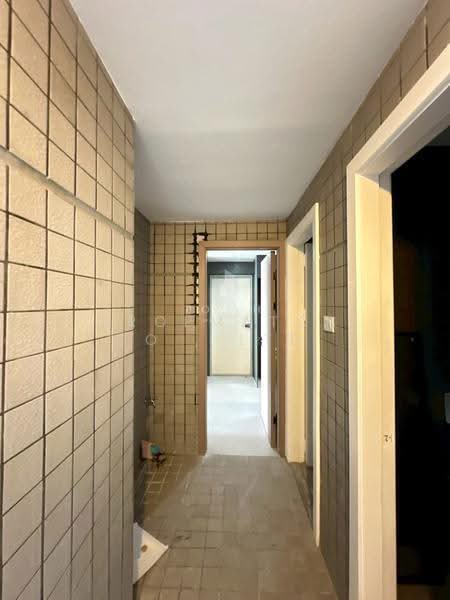 All Seasons Mansion, Bangkok, Soi Ruamrudee, Wireless Road, Lumphini, Pathum Wan, Bangkok, 2 Bedrooms, 136 sqm, Condo For Sale, by PROPMATCH CO., LTD., 500548136 - DDproperty.com