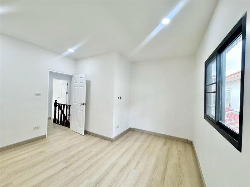 อรุณทอง3 เพชรเกษม69 (Arunthong 3 Phetkasem 69), Bangkok, ถนนเพชรเกษม, Nong Kham, Nong Khaem, Bangkok, 2 Bedrooms, 80 sqm, Townhouse For Sale, by คุณ ฐิชาปัณณ์ สังวาลรัมย์ (ปูน), 500548138 - DDproperty.com