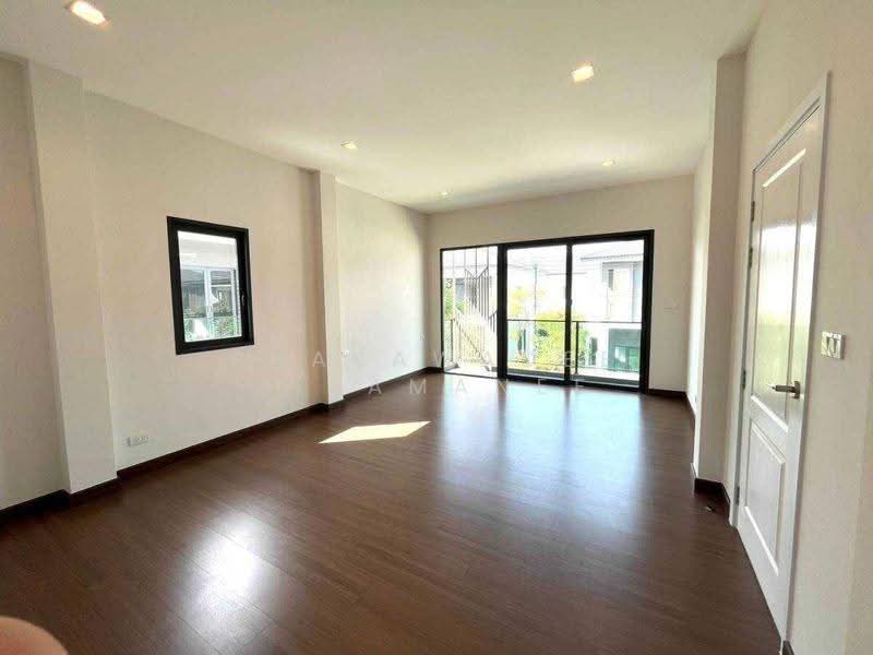 undefined, Bangkok, Tha Rang, Bang Khen, Bangkok, 4 Bedrooms, 233 sqm, Townhouse For Sale, by Phakawadee Jiramanee, 500548144 - DDproperty.com
