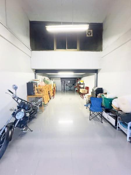 อาคารพาณิชย์ศรีราชา ชลบุรี, Chon Buri (Pattaya), Nong - Kham, Si Racha, Chon Buri (Pattaya), , 100 sqm, Shophouse For Sale, by The Best Property มิน, 500548146 - DDproperty.com
