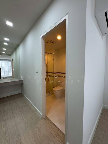 Sathorn Plus By The Garden : สาทร พลัส บาย เดอะ การ์เด้น, กรุงเทพ, 35 ถนนเย็นอากาศ, ช่องนนทรี, ยานนาวา, กรุงเทพ, 54 ตร.ม., Condo ขาย, โดย Phakawadee Jiramanee, 500548203 - DDproperty.com