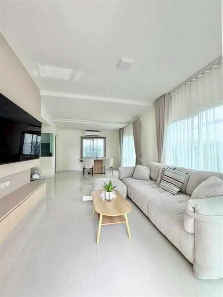 Villaggio 3 Srinakarin-Bangna, samut-prakan, Bang Kaeo, Bang Plee, Samut Prakan, 4 Bedrooms, 200 sqm, Single Detached House For Sale, by คุณ ณัชชา มณีจันทร์ (นุช), 500548210 - DDproperty.com