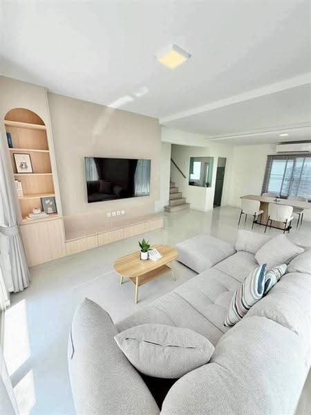 Villaggio 3 Srinakarin-Bangna : วิลลาจจิโอ 3 ศรีนครินทร์-บางนา, สมุทรปราการ, บางแก้ว, บางพลี, สมุทรปราการ, 200 ตร.ม., บ้านเดี่ยว ขาย, โดย คุณ ณัชชา มณีจันทร์ (นุช), 500548210 - DDproperty.com