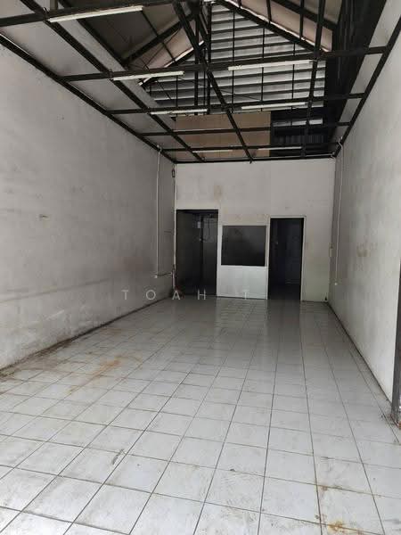 พื้นที่ให้เช่า ประชาอุทิศ พลับพลา ห้วยขวาง : Space for rent, Pracha Uthit, Phlapphla, Huai Khwang, Bangkok, ศรีวรา, Phlapphla, Wang Thonglang, Bangkok, , 56 sqm, Retail Space For Rent, by TOAH T., 500548234 - DDproperty.com