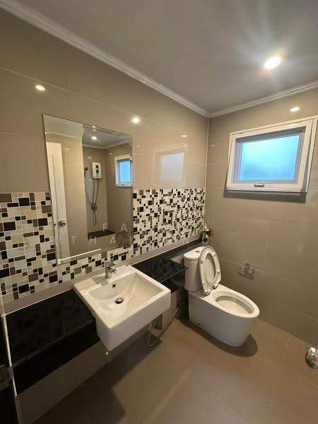 4BR House for Rent Chalong Phuket | Spacious 180 SqM Family Home Near Rawai, phuket, Chalong, Muang Phuket, Phuket, 4 Bedrooms, 180 sqm, Villa For Rent, by Fazwaz (Thailand) Co., Ltd., 500548235 - DDproperty.com