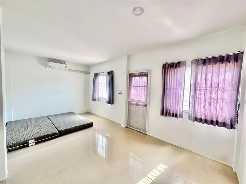 เฟื่องฟ้าวิลล่า19 เฟส2 ( FuangFa Villa19 Phase2 ), Samut Prakan, ถนนศรีนครินทร์, Bang Mueng, Muang Samut Prakarn, Samut Prakan, 4 Bedrooms, 120 sqm, Townhouse For Sale, by คุณ ฐิชาปัณณ์ สังวาลรัมย์ (ปูน), 500548284 - DDproperty.com