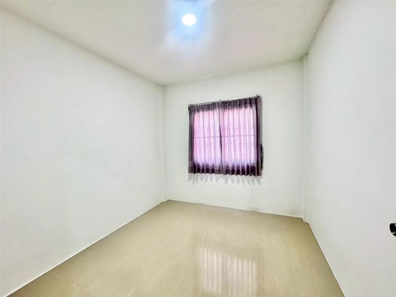 เฟื่องฟ้าวิลล่า19 เฟส2 ( FuangFa Villa19 Phase2 ), สมุทรปราการ, ถนนศรีนครินทร์, บางเมือง, เมืองสมุทรปราการ, สมุทรปราการ, 120 ตร.ม., Townhouse ขาย, โดย คุณ ฐิชาปัณณ์ สังวาลรัมย์ (ปูน), 500548284 - DDproperty.com
