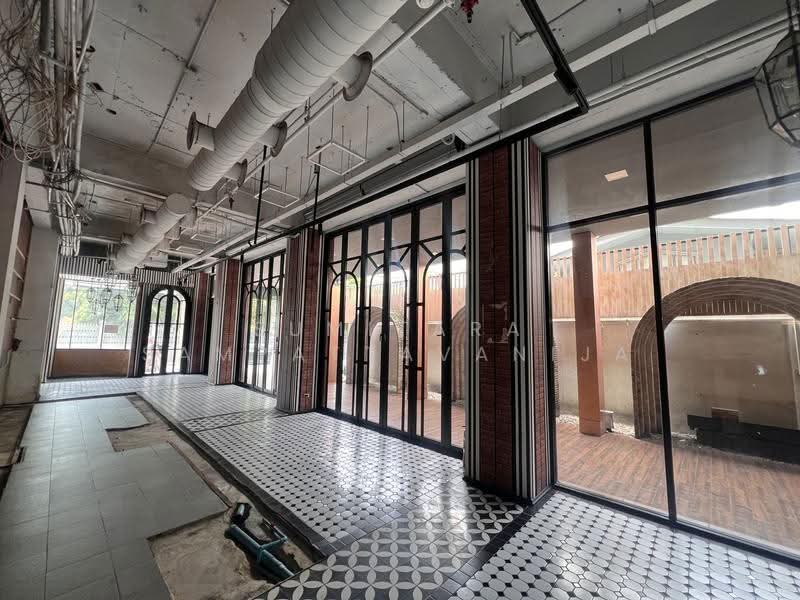 Space for rent Phrom Phong, Sukhumvit, Bangkok, Khlong Tan Nua, Watthana, Bangkok, , 87 sqm, Retail Space For Rent, by Sumitara Sampattavanija, 500548334 - DDproperty.com