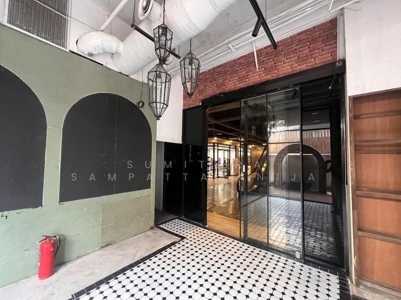 Space for rent Phrom Phong, Sukhumvit, Bangkok, Khlong Tan Nua, Watthana, Bangkok, , 87 sqm, Retail Space For Rent, by Sumitara Sampattavanija, 500548334 - DDproperty.com