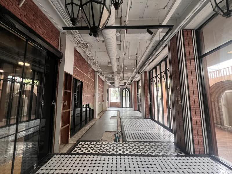 พื้นที่ให้เช่า พร้อมพงษ์ สุขุมวิท : Space for rent Phrom Phong, Sukhumvit, กรุงเทพ, คลองตันเหนือ, วัฒนา, กรุงเทพ, 87 ตร.ม., พื้นที่ขายของ ให้เช่า, โดย Sumitara Sampattavanija, 500548334 - DDproperty.com