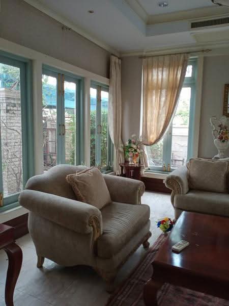 Grand Park Village, Bangkok, Khlong Chan, Bang Kapi, Bangkok, 6 Bedrooms, 520 sqm, Single Detached House For Sale, by Shinyu Real Estate, 500548377 - DDproperty.com