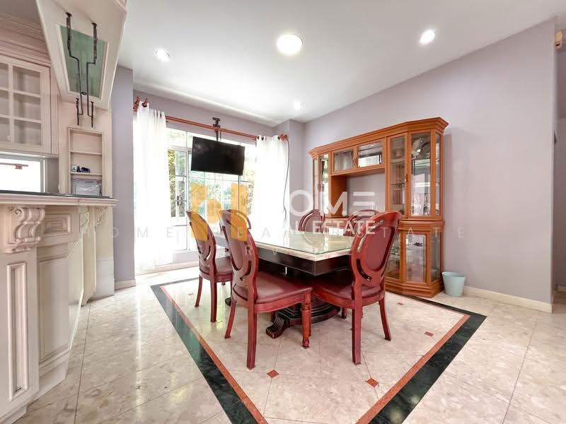 Nantawan Suanluang Rama 9, Bangkok, Chaloem Phra Kiat Rama 9, Soi 62, Dok Mai, Prawet, Bangkok, 4 Bedrooms, 300 sqm, Single Detached House For Rent, by HOME Real Estate Service, 500548383 - DDproperty.com